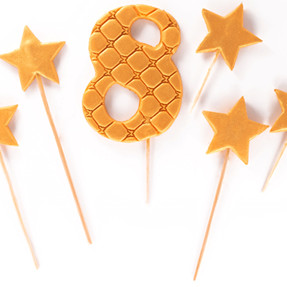 Цифра Преміум золота №8