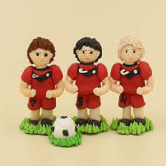 Футболісти тріо в червоній формі /30шт  ***